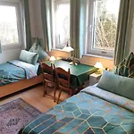 Hohbuch Mit Achalmblick Apartamento *